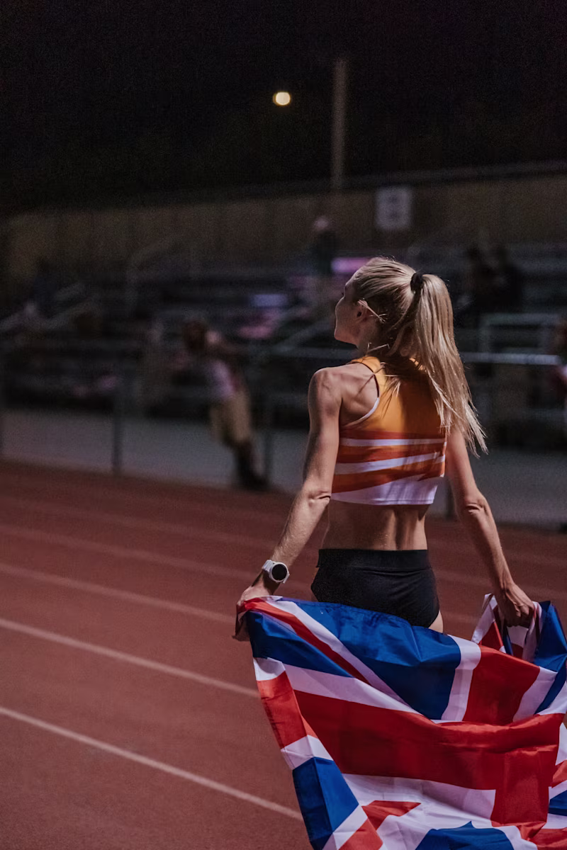 Cover image for Race Photography: Alice Wright UK One Hour Record