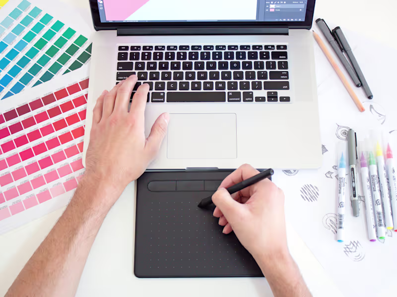 Cover image for Experienced Senior Graphic Designer - Brand, Web, Social, Print