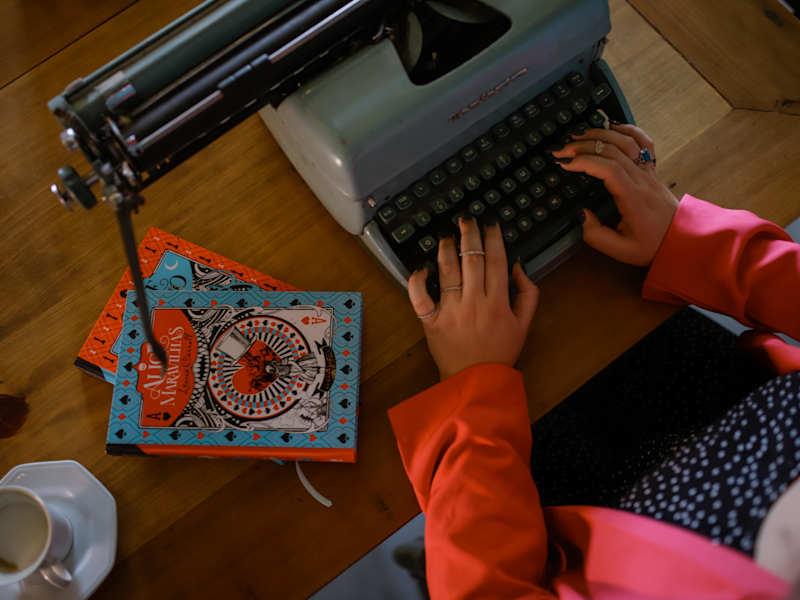 Cover image for The backstage of creativity 