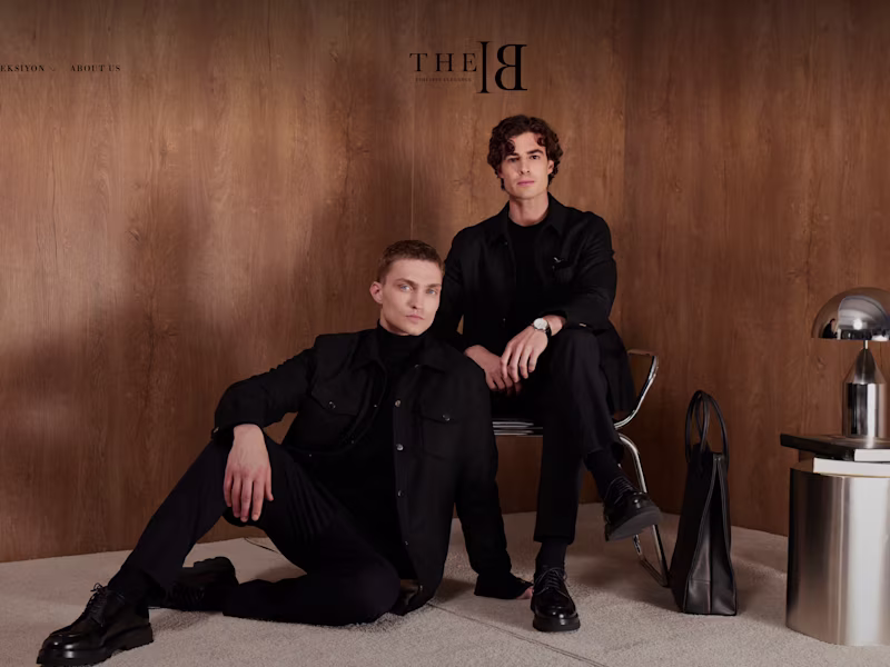 Cover image for The B