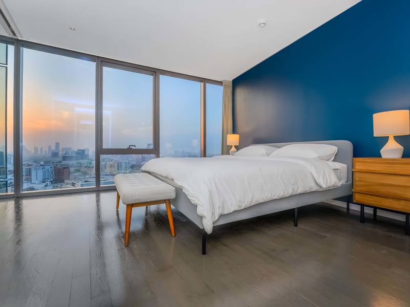 Cover image for Real Estate
