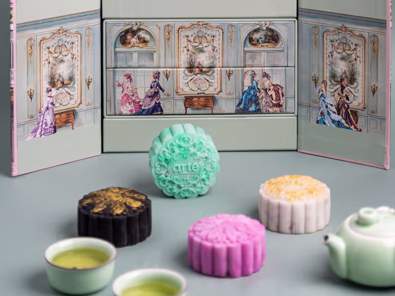 Cover image for Dessert Packaging for a Luxury Hotel