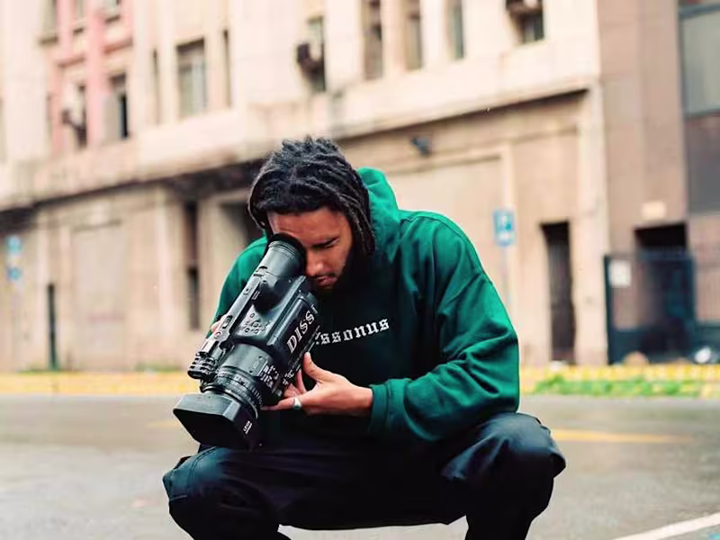 Cover image for Dissonus: Forging a Revolutionary Brand Paradigm