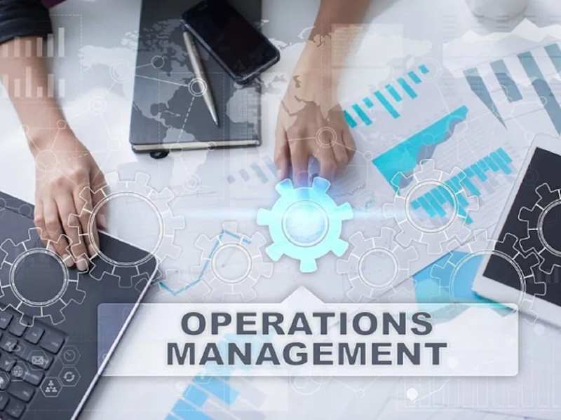 Cover image for Operations Manager