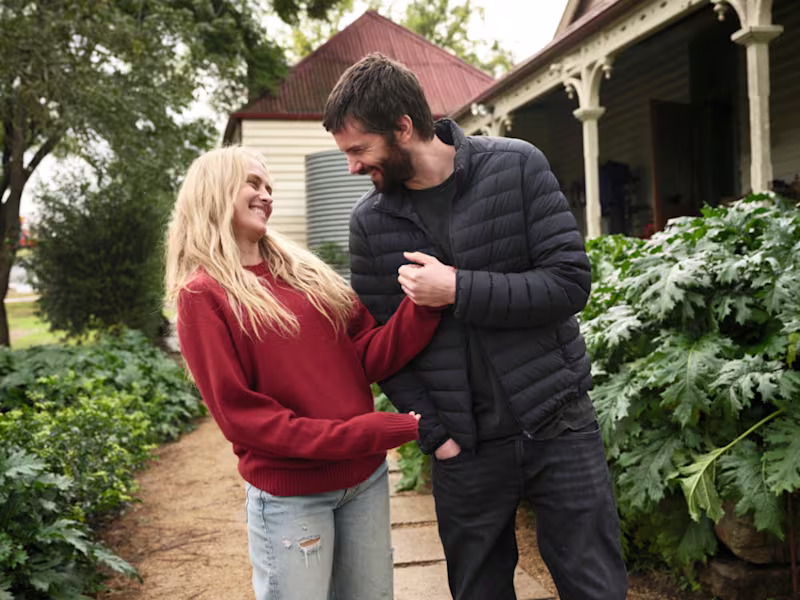 Cover image for Mix Tape: A Love Story with Music