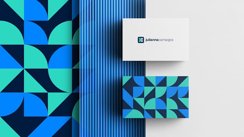 Cover image for JULIANNA CAMARGOS PERSONAL BRAND