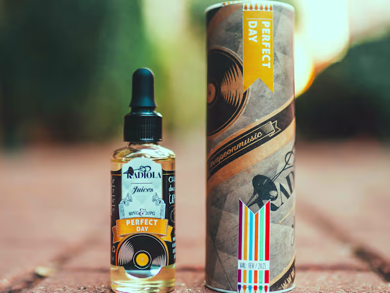 Cover image for I WILL DESIGN YOUR LOGO 