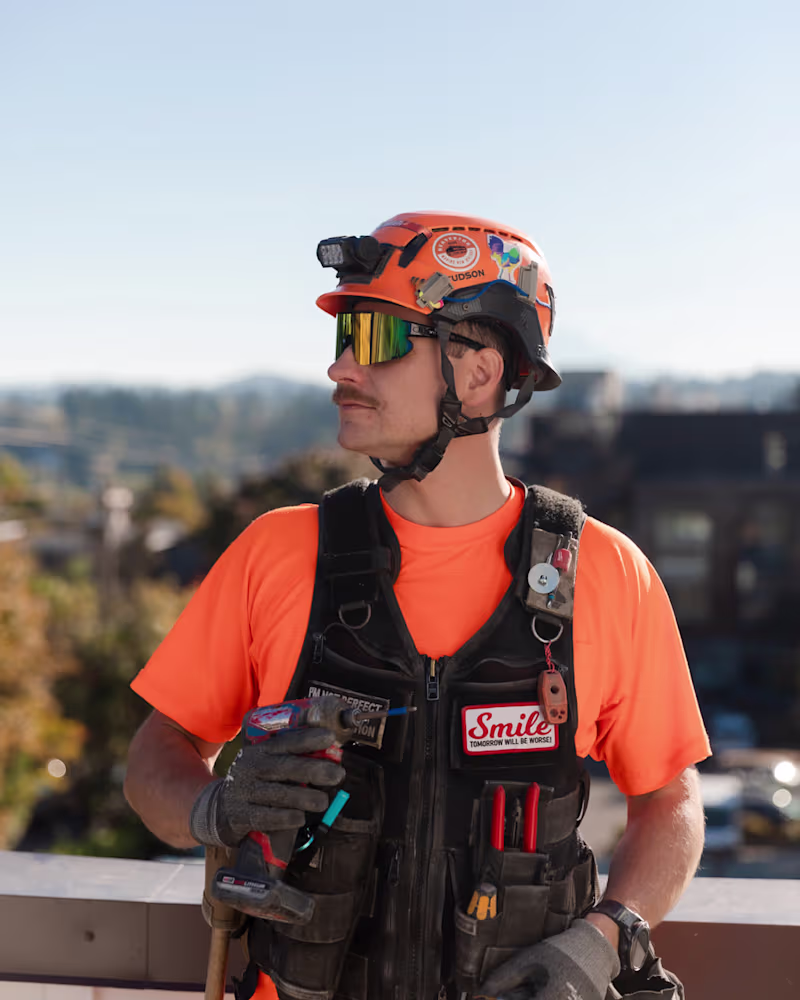 Cover image for Crafting daily social media content like this for a blue-col...