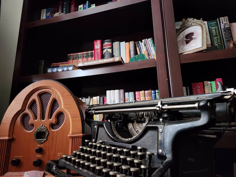 Cover image for 20 year Professional Editor- Fiction, Technical, and Copy,