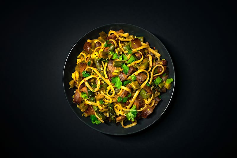 Cover image for LINGUINE WITH ASPARAGUS AND GUANCIALE