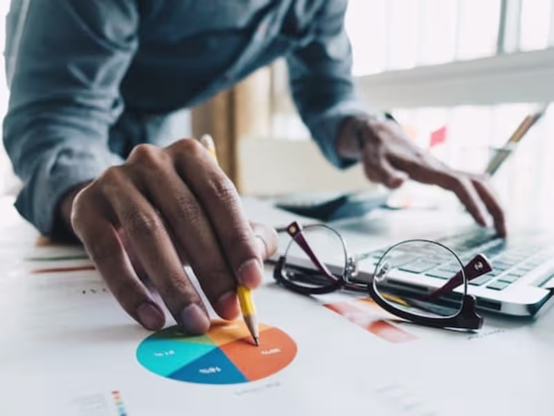 Cover image for Project managing 