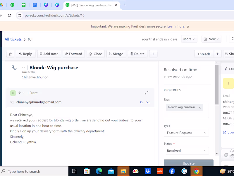 Cover image for Customer Service that Exceeds Expectations