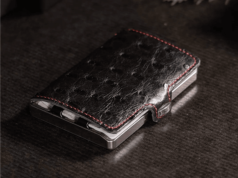 Cover image for I-CLIP the wallet | Christmas video for social media, 2022