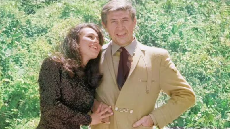 Cover image for Buck Owens Died 15 Years Ago, Now His Children Confirm the Rumo…
