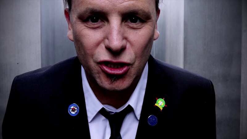 Cover image for 99 MONOS - HUNDE - YouTube