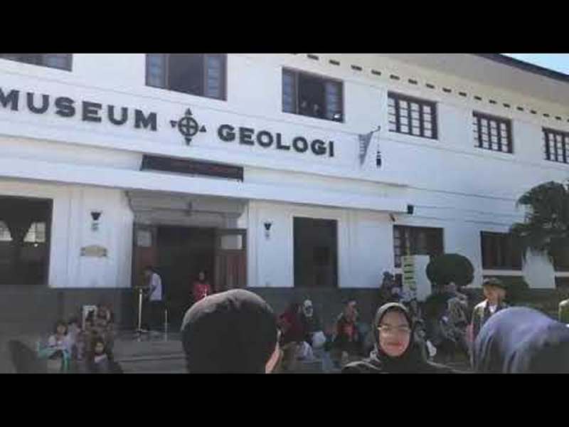 Cover image for Final Project_English For Travel_Class B1 Nonregular 2021_IKIP …