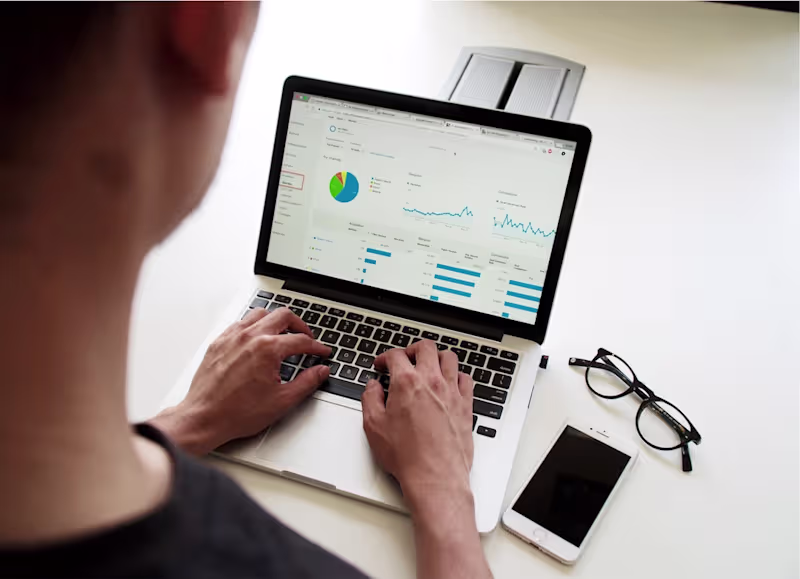 Cover image for Choosing the Right Financial Analytics Platform: Key Features t…