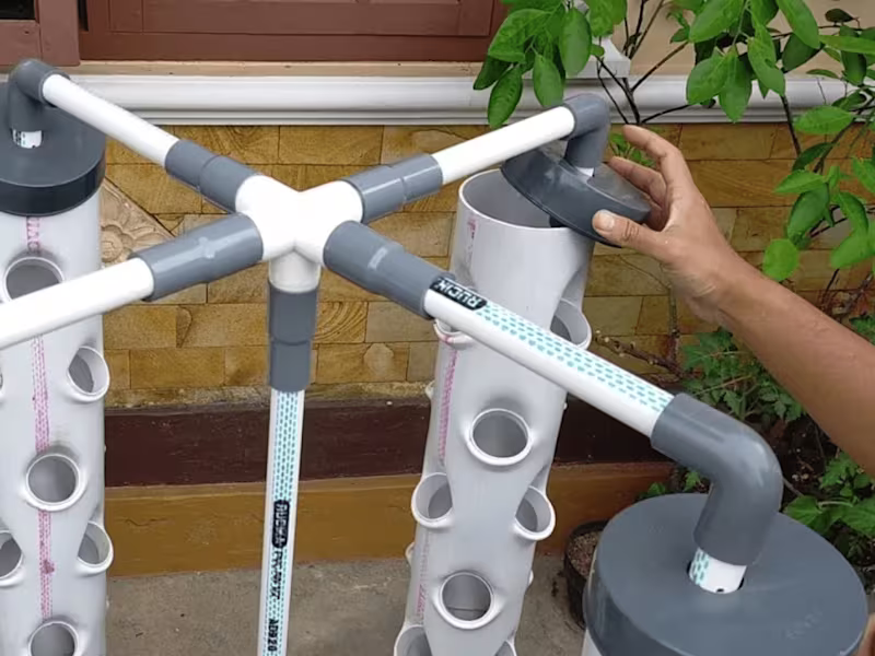 Cover image for HouseFarm.in - Hydrophonic Planting Site