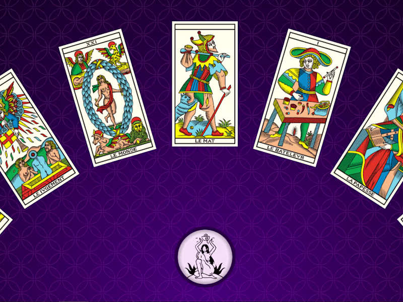 Cover image for Tarot Table