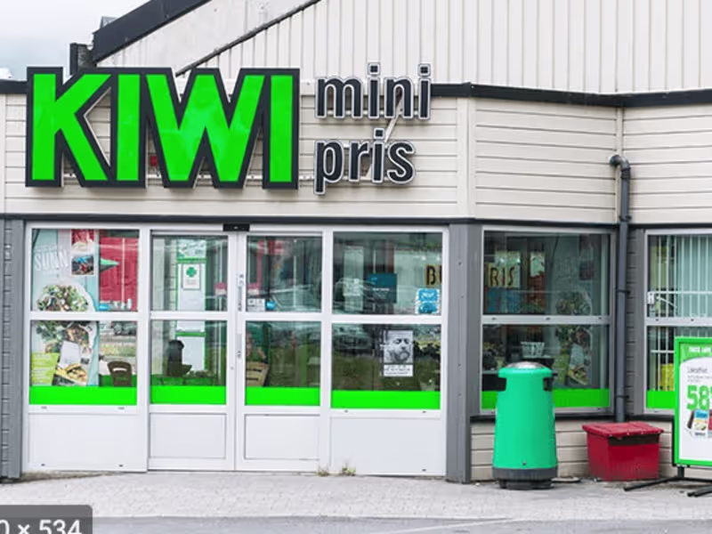 Cover image for International Market Research: Kwik-E-Mart
