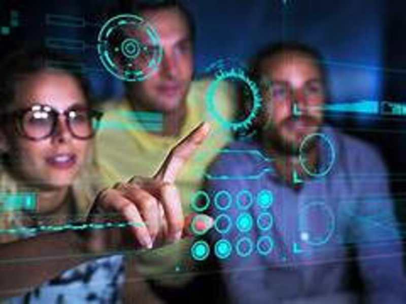Cover image for Revolutionizing Training: Navigating the Digital Age with Succes