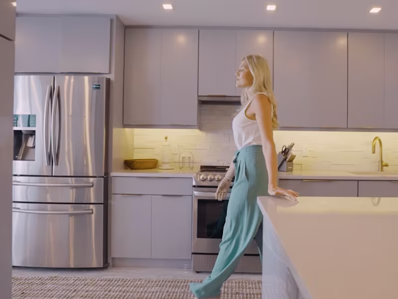 Cover image for High End Real Estate