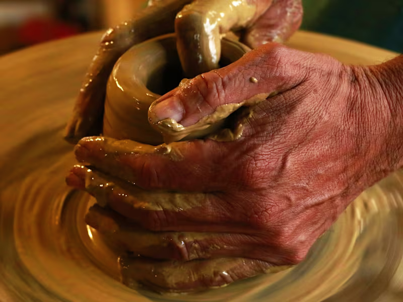 Cover image for Freelance Community Management (recurring contract) BASIC