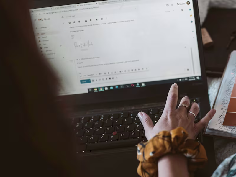 Cover image for Emails That Generate Leads & Improve Relationships with Clients