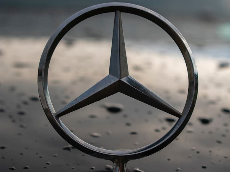 Cover image for Envision The Future With The Mercedes-Benz VISION AVTR
