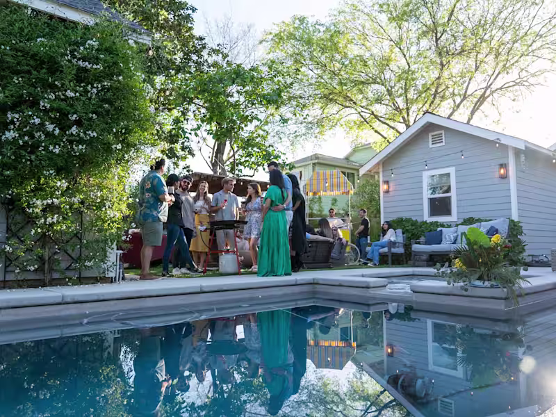 Cover image for Capturing Culinary Moments (Marias Paella) 