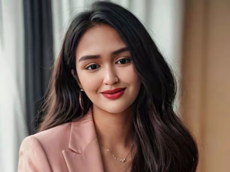 Cover image for Helping Entrepreneurs Boost their Sales and Online Presence