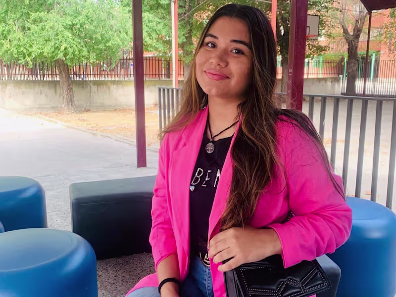 Cover image for UGC Photo