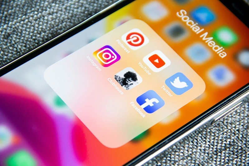 Cover image for Crafting a Business Social Media Strategy Guide