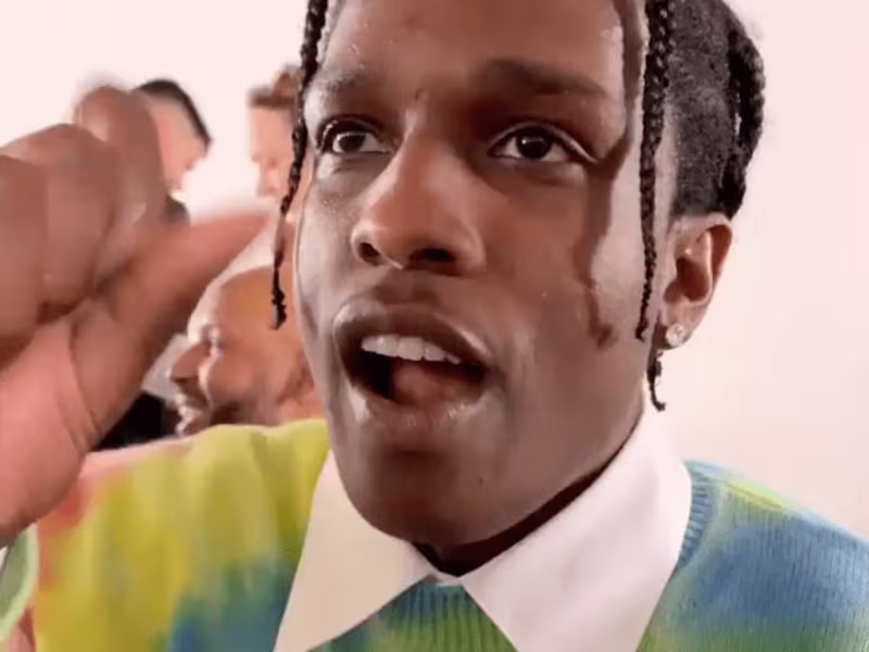 Cover image for Fashion Forward: Social Media Campaign