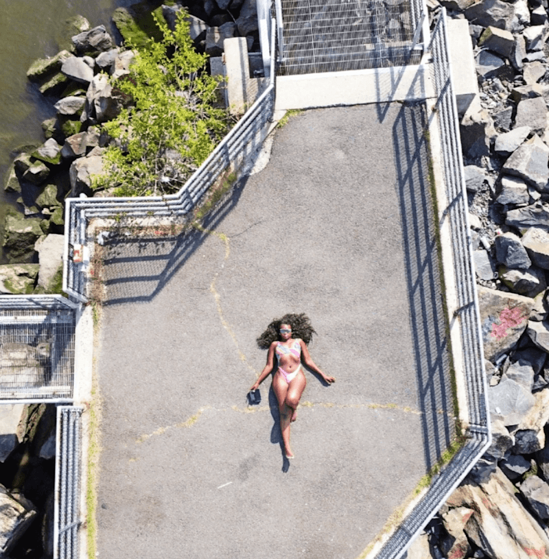 Cover image for 15 Ways For Solo Travelers To Meet People