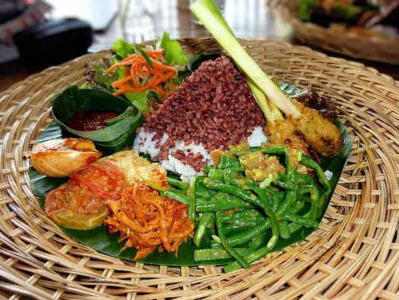 Cover image for Exploring the Rich World of Asian Food Culture