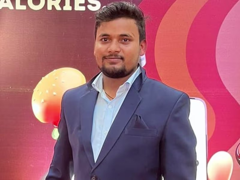 Cover image for MERN Stack developer, specializing in modern web solutions.