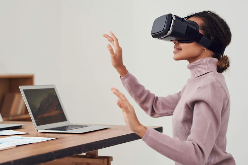 Cover image for The Evolution and Impact of Virtual Reality