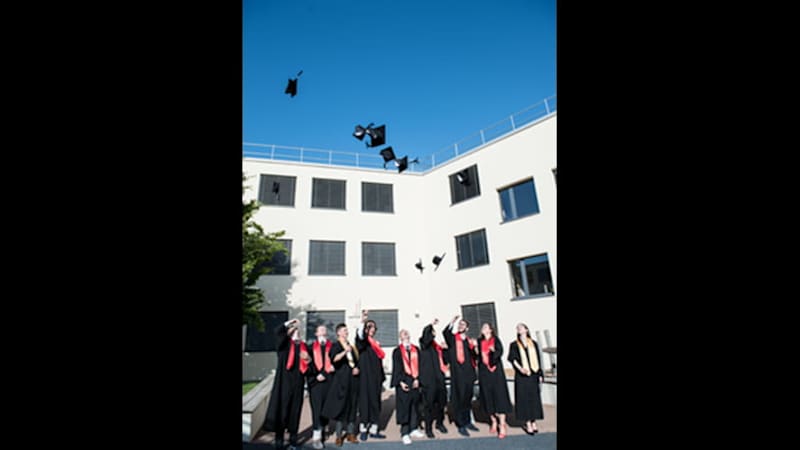 Cover image for 100% de réussite au diplôme de l'IB : superbes résultats pour l…