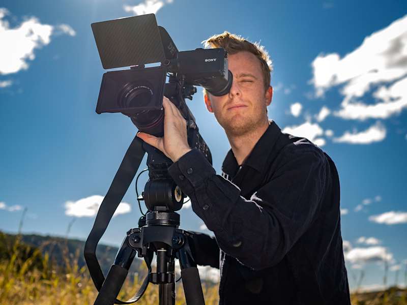 Cover image for Elevate your brand with a concise, impactful one-minute video.