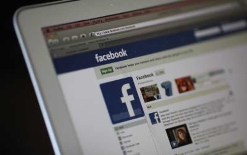 Cover image for Protecting Facebook Accounts from Online Threats