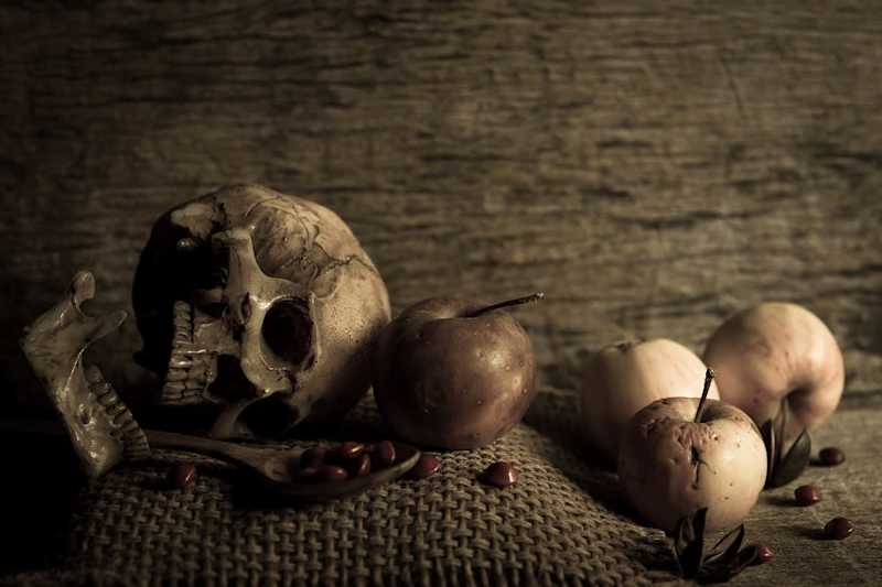 Cover image for W​riting Horror Stories That Sell