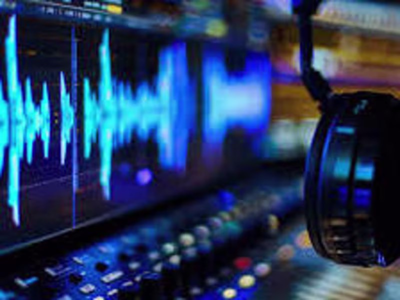 Cover image for Let me PERFECT your audio (Cleaning, Noise Reduction, Chopping)