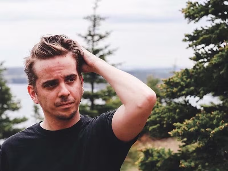 Cover image for Capable of writing clean, concise copy