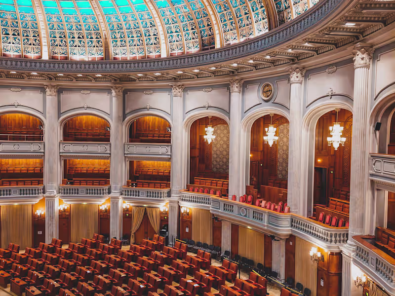 Cover image for Beyond Left and Right