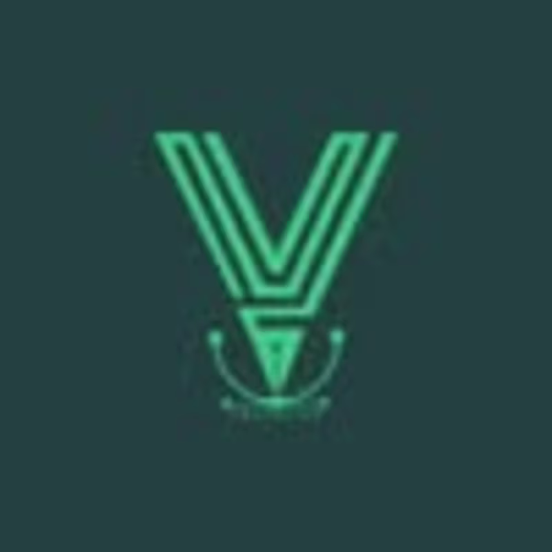 Cover image for Professional Graphic Designer | Logos & Social Media