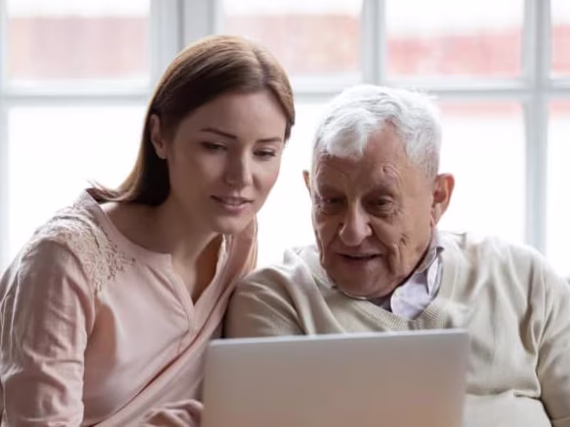 Cover image for Digital Etiquette: Navigating the Online World with Grace