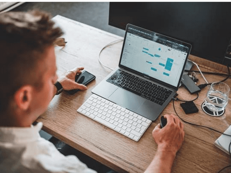 Cover image for 10 Tools To Acquire More Customers in 2022