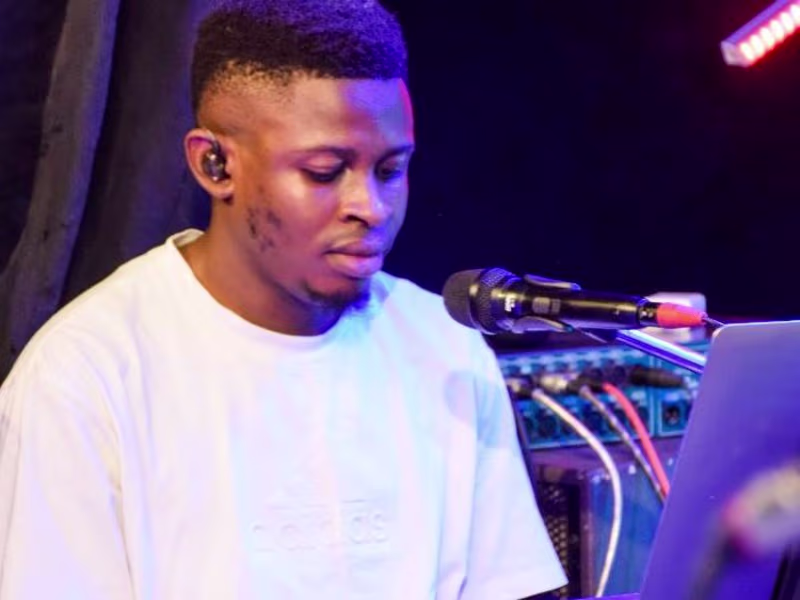 Cover image for I'll be your ghost Producer for your song 