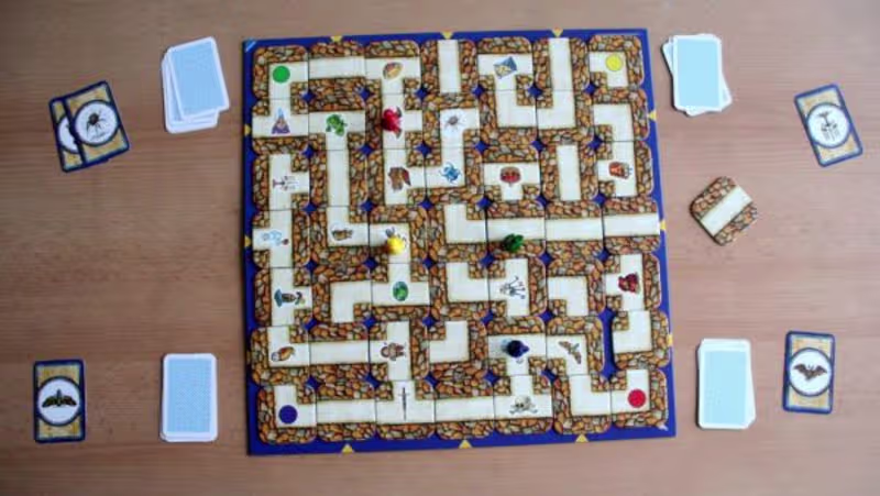 Cover image for The Amazing Labyrinth Java Server/Client Game